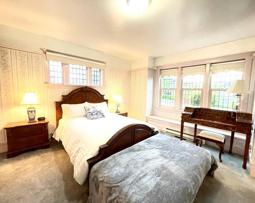 Parlor Suite In Heritage Manor, Fairfield, Near Dt Вікторія Екстер'єр фото